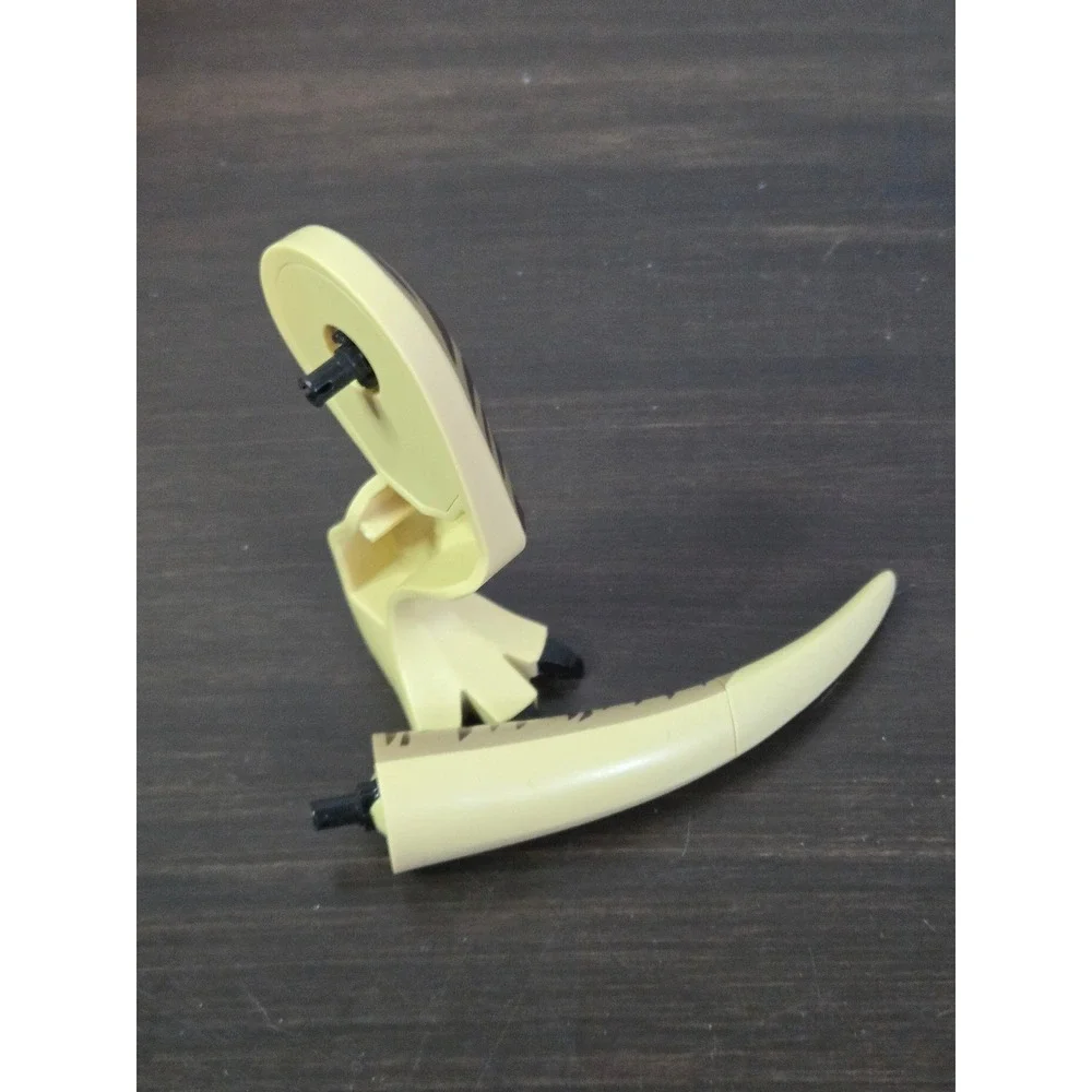 LEGO Jurassic World T-Rex Tan Right Leg and Tail Parts 75918 Replacement Pieces - Picture 3 of 3